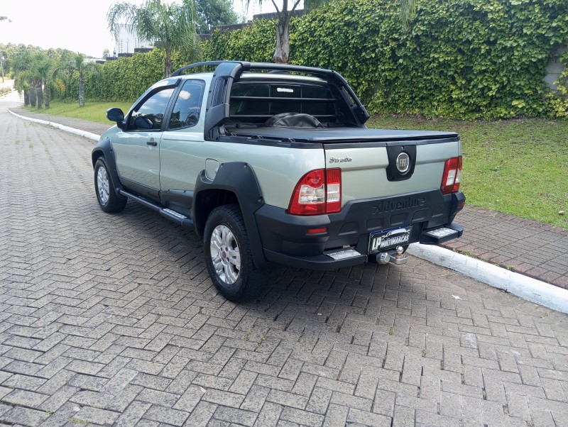 STRADA 1.8 MPI ADVENTURE CD 8V FLEX 2P MANUAL - 2010 - CAXIAS DO SUL