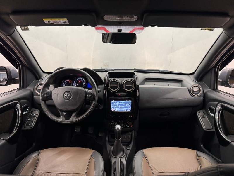 DUSTER 1.6 DYNAMIQUE 4X2 16V FLEX 4P MANUAL - 2016 - CAXIAS DO SUL