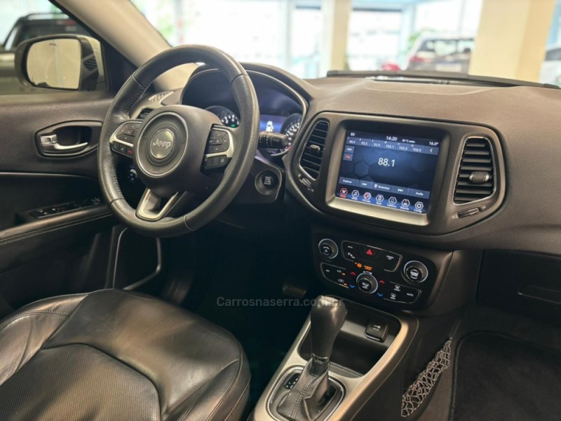 COMPASS 2.0 16V FLEX LONGITUDE AUTOMÁTICO - 2019 - CARLOS BARBOSA