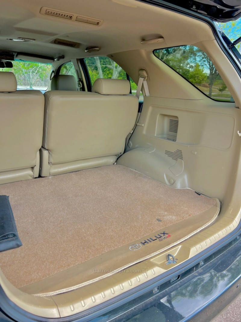 HILUX SW4 3.0 SRV 4X4 16V TURBO INTERCOOLER DIESEL 4P AUTOMÁTICO - 2013 - BENTO GONçALVES