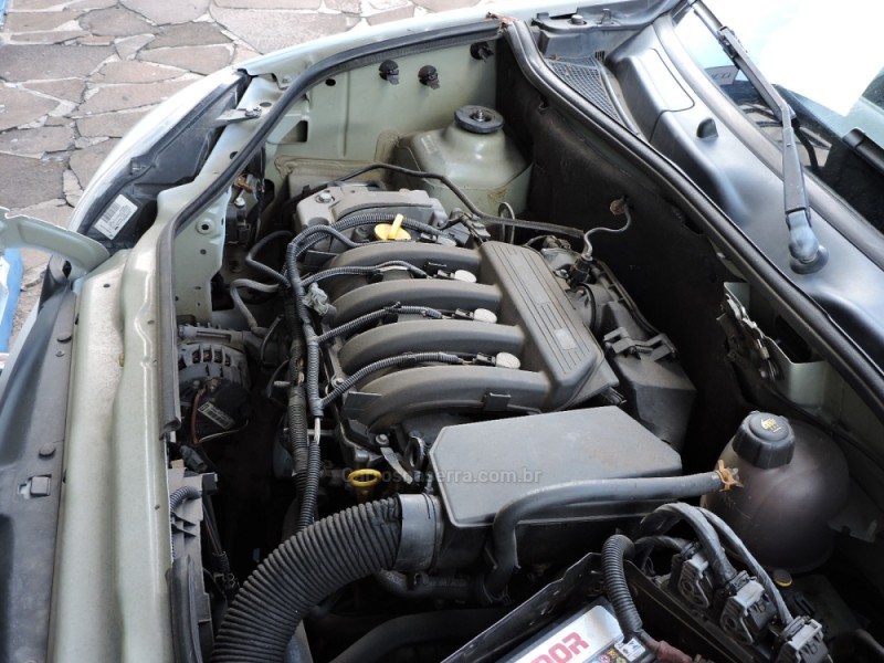 KANGOO 1.6 EXPRESS 16V FLEX 4P MANUAL - 2015 - SãO MARCOS