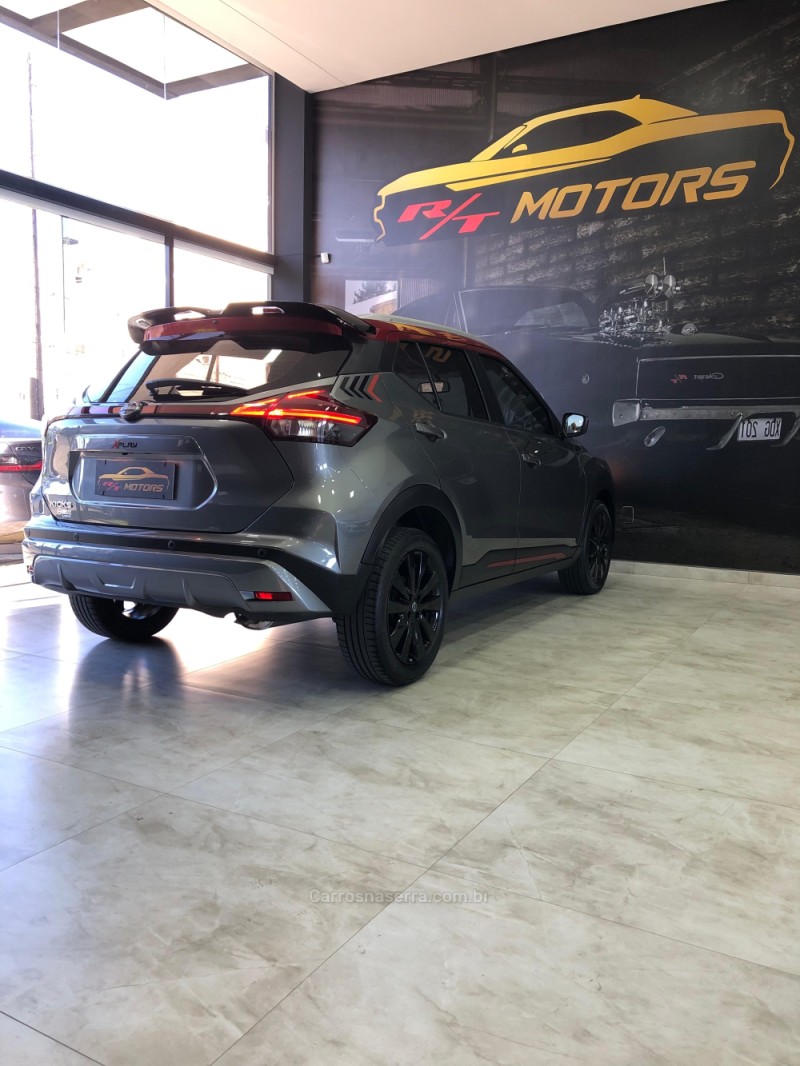 KICKS 1.6 XPLAY 16V FLEX 4P AUTOMÁTICO - 2023 - CAXIAS DO SUL