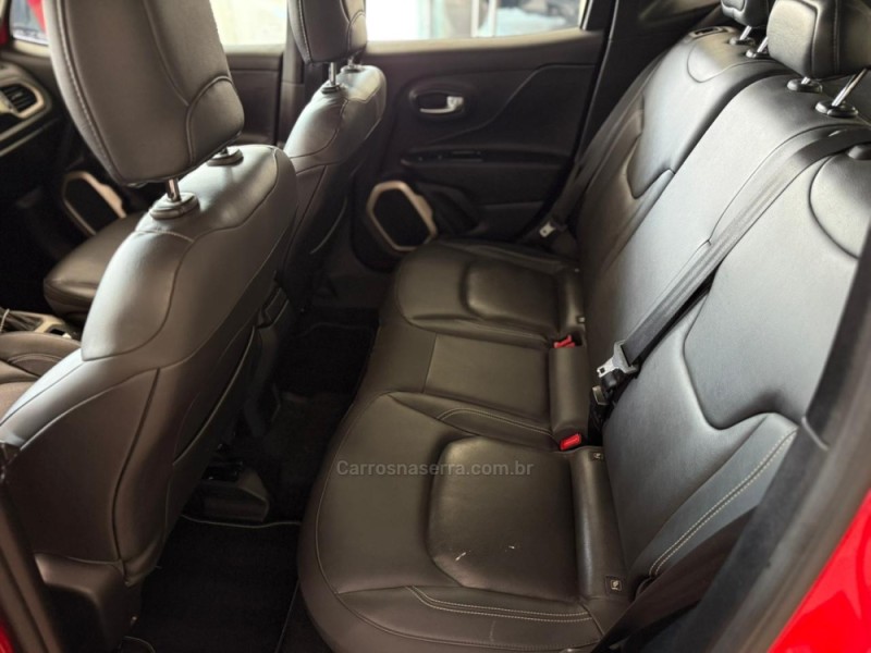 RENEGADE 1.8 16V FLEX LONGITUDE 4P AUTOMÁTICO - 2016 - VACARIA