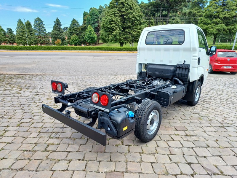 BONGO 2.5 K-2500 4X2 CS TURBO DIESEL 2P MANUAL - 2026 - FLORES DA CUNHA