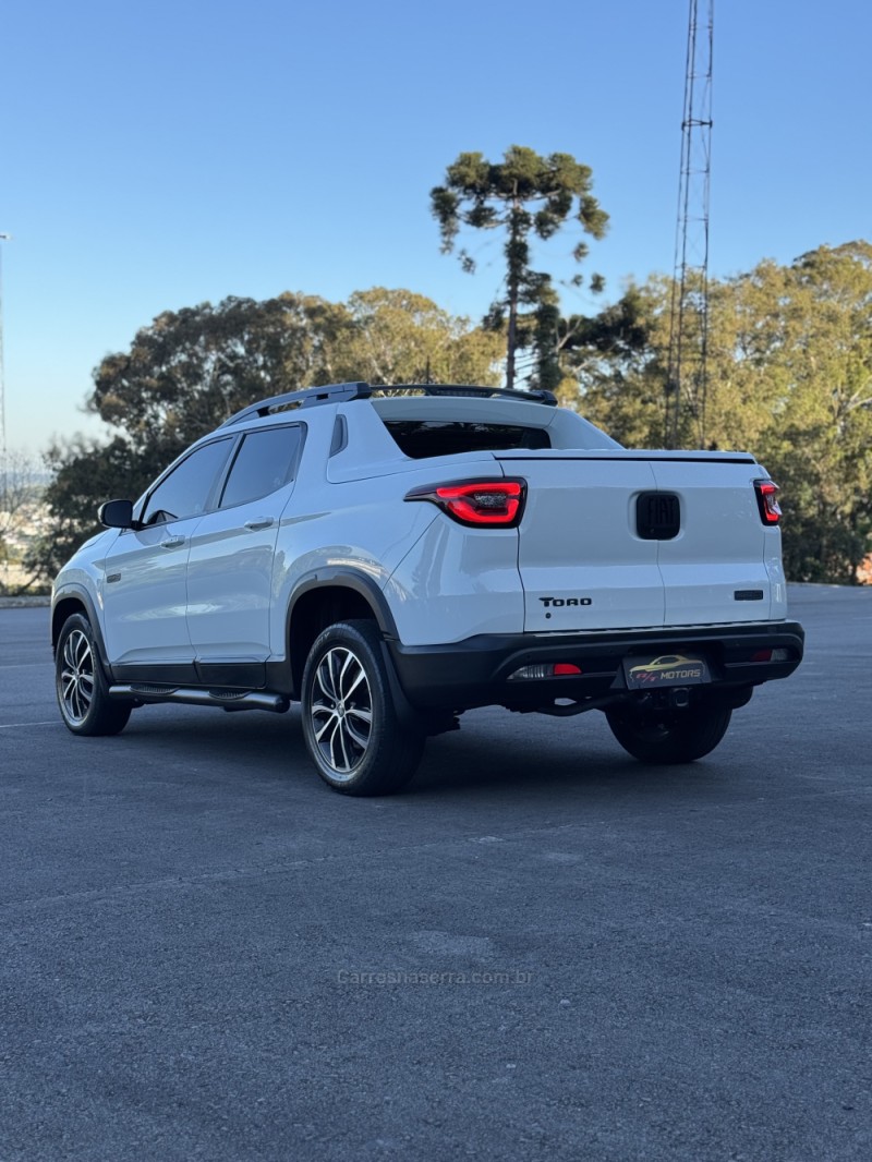 TORO 2.0 16V ULTRA 4X4 AT9 DIESEL 4P AUTOMÁTICO - 2020 - CAXIAS DO SUL
