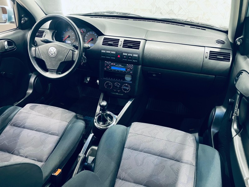 PARATI 2.0 MI 8V GASOLINA 4P MANUAL G.III - 2000 - CAXIAS DO SUL