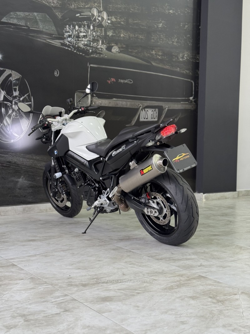 F 800 R - 2011 - CAXIAS DO SUL