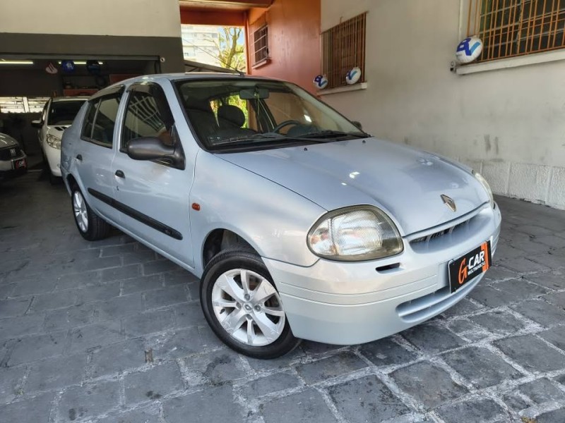 CLIO 1.6 RN SEDAN 16V GASOLINA 4P MANUAL - 2001 - CAXIAS DO SUL