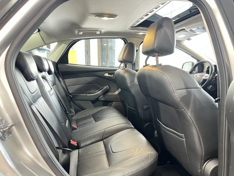 FOCUS 2.0 TITANIUM SEDAN 16V FLEX 4P AUTOMÁTICO - 2015 - CAXIAS DO SUL