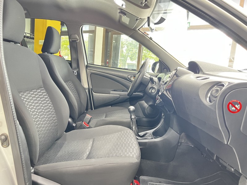 ETIOS 1.5 XS 16V FLEX 4P MANUAL - 2014 - CAXIAS DO SUL