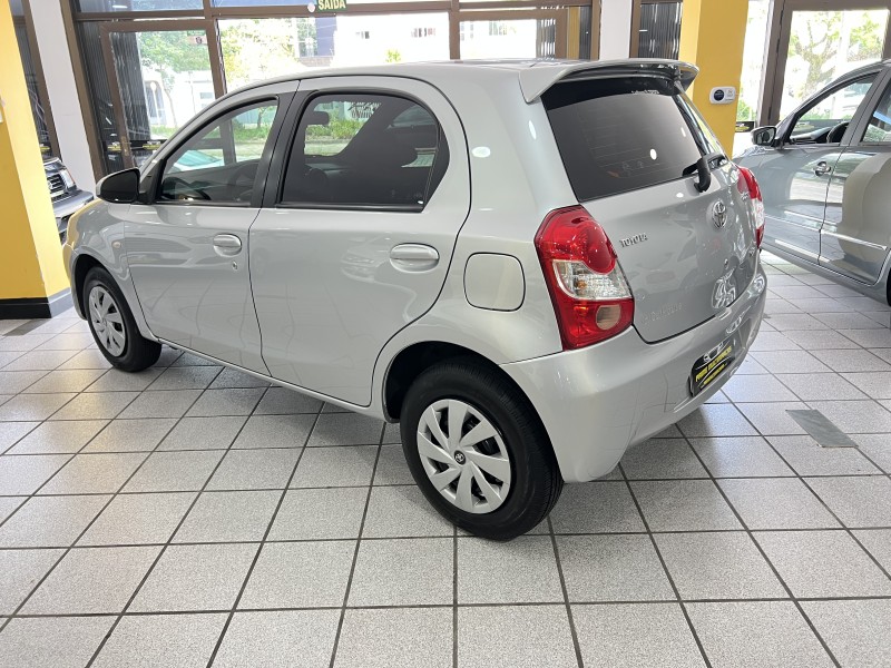ETIOS 1.5 XS 16V FLEX 4P MANUAL - 2014 - CAXIAS DO SUL