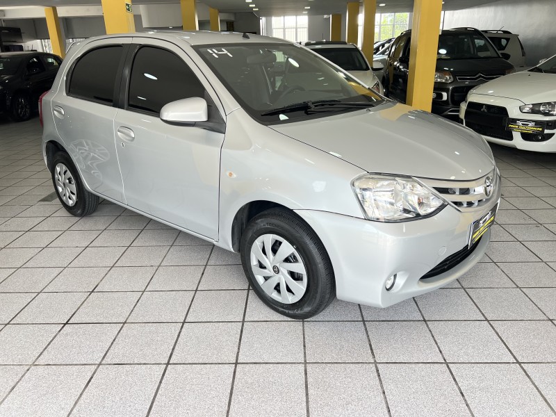 ETIOS 1.5 XS 16V FLEX 4P MANUAL - 2014 - CAXIAS DO SUL