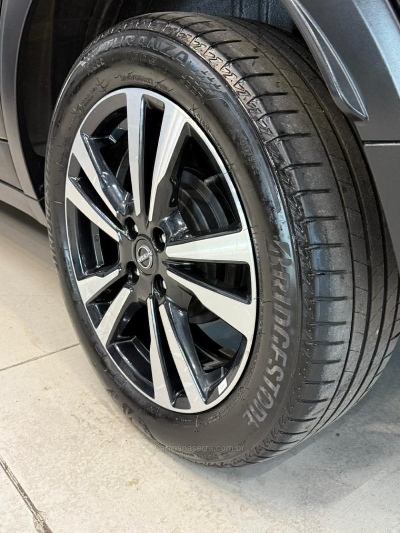 KICKS 1.6 ADVANCE 16V FLEX 4P AUTOMÁTICO - 2023 - CAXIAS DO SUL