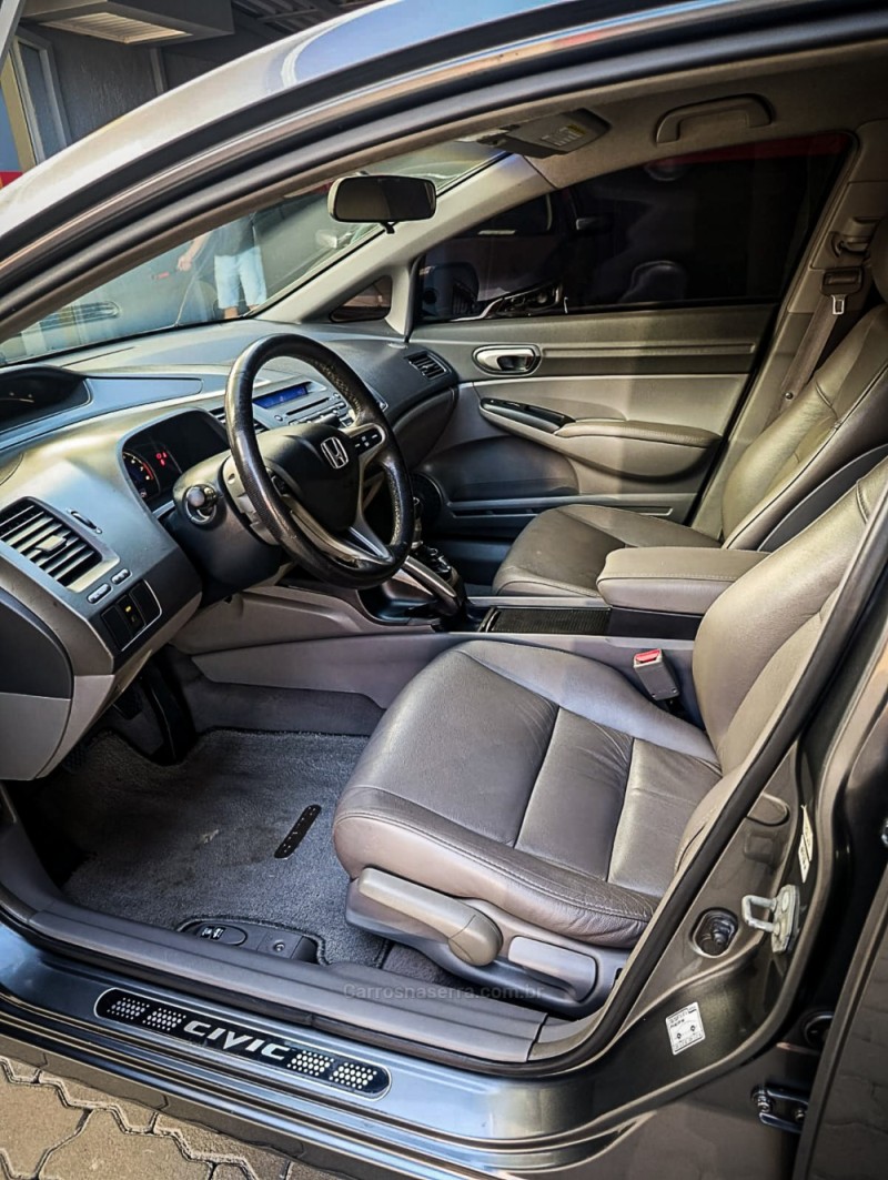 CIVIC 1.8 LXL 16V FLEX 4P MANUAL - 2011 - HARMONIA