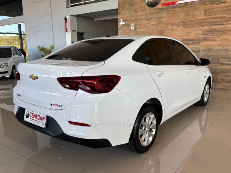 ONIX 1.0 LT PLUS 8V FLEX 4P MANUAL - 2023 - IGREJINHA