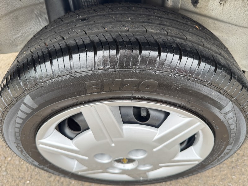 CLASSIC 1.0 MPFI LIFE 8V FLEX 4P MANUAL - 2009 - DOIS IRMãOS