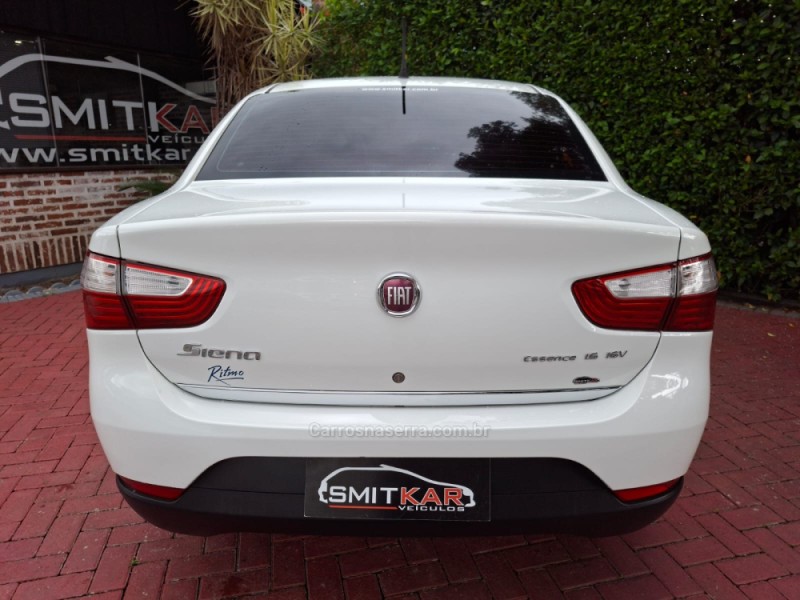 GRAND SIENA 1.6 MPI ESSENCE 16V FLEX 4P AUTOMATIZADO - 2013 - ROLANTE