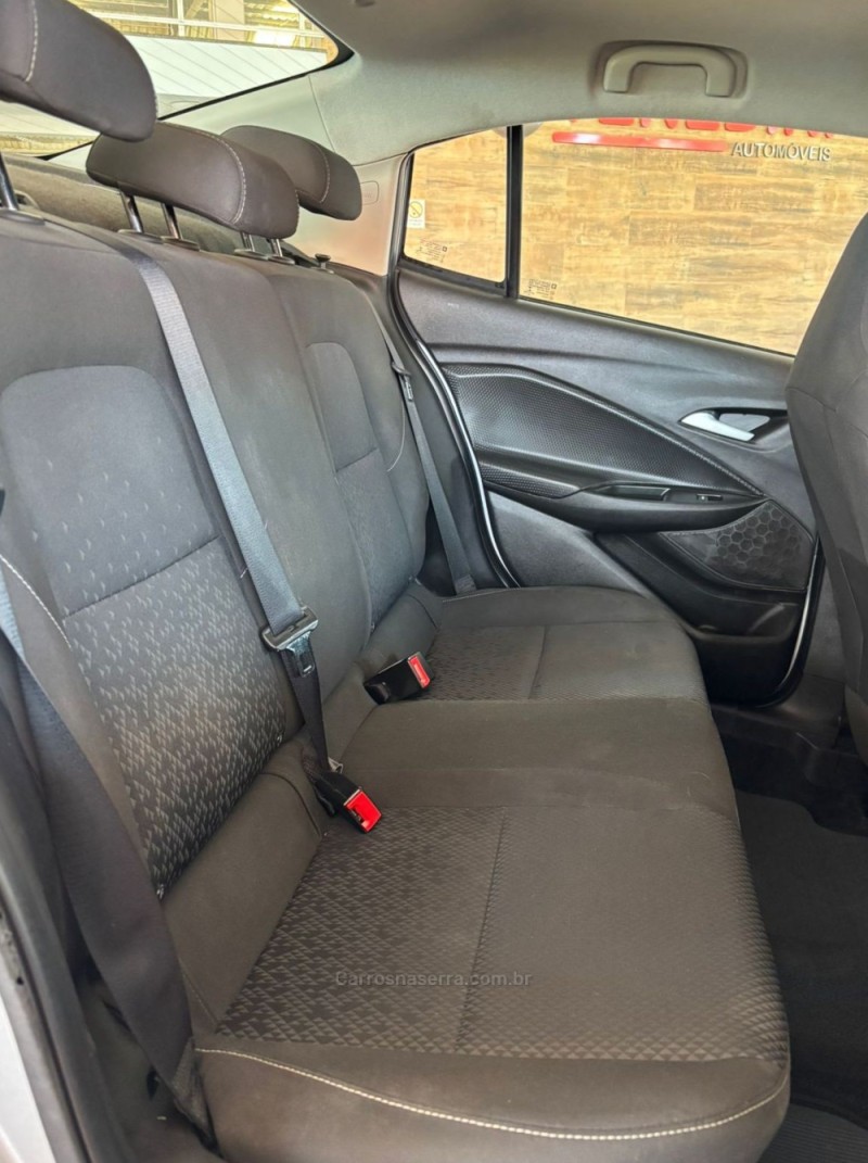 ONIX 1.0	LTZ PLUS 8V TURBO FLEX 4P AUTOMÁTICO - 2021 - IGREJINHA