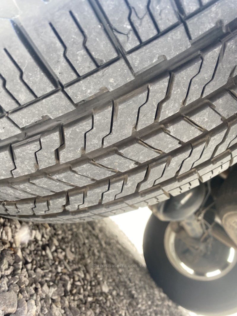 HILUX 2.7 SR 4X2 CD 16V FLEX 4P AUTOMÁTICO - 2014 - CAXIAS DO SUL