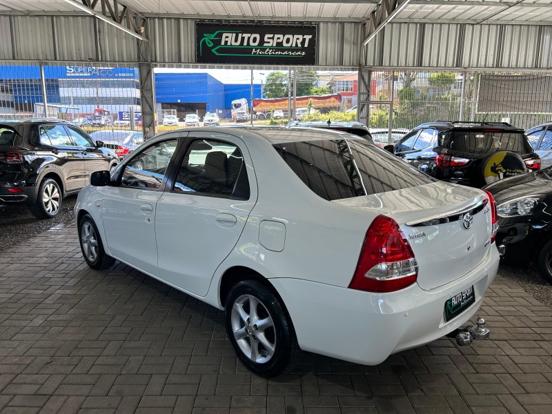 ETIOS 1.5 XLS SEDAN 16V FLEX 4P MANUAL - 2013 - CAXIAS DO SUL