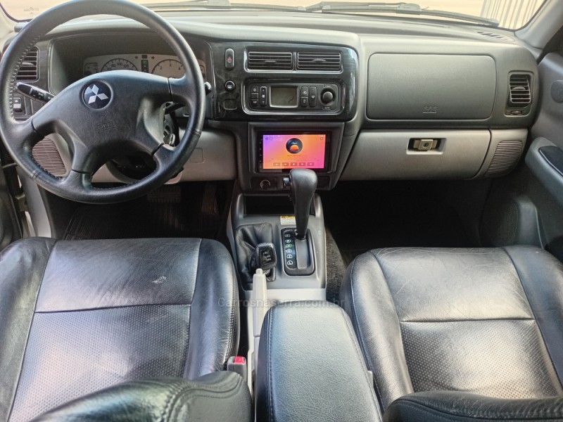 PAJERO 2.8 HPE 4X4 8V TURBO INTERCOOLER DIESEL 4P AUTOMATICO - 2010 - CAXIAS DO SUL