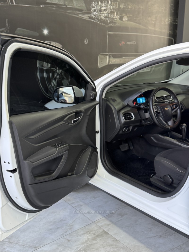 ONIX 1.4 MPFI LTZ 8V FLEX 4P AUTOMÁTICO - 2015 - CAXIAS DO SUL