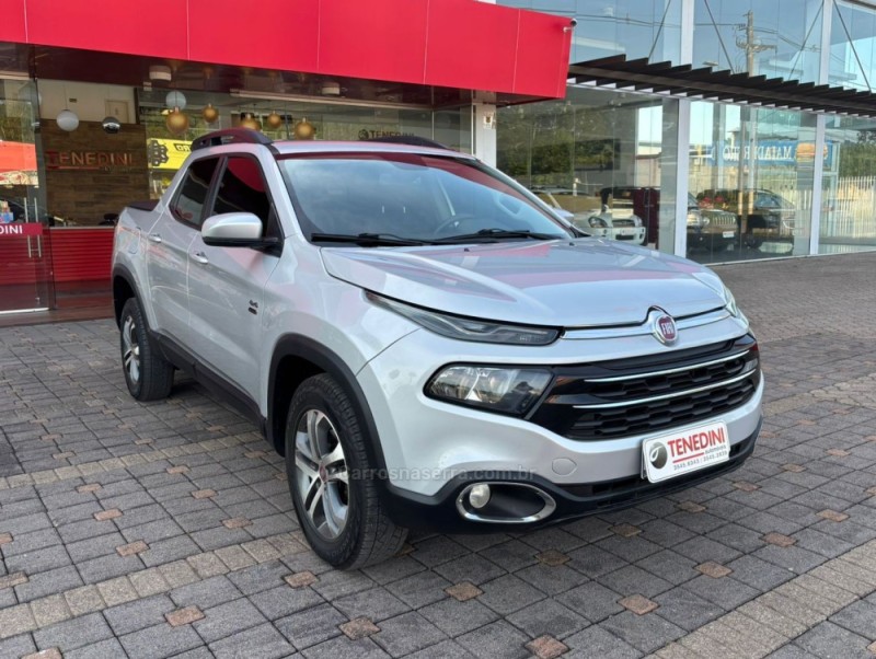 TORO 2.0 16V TURBO FREEDOM 4X4 DIESEL 4P MANUAL - 2017 - IGREJINHA