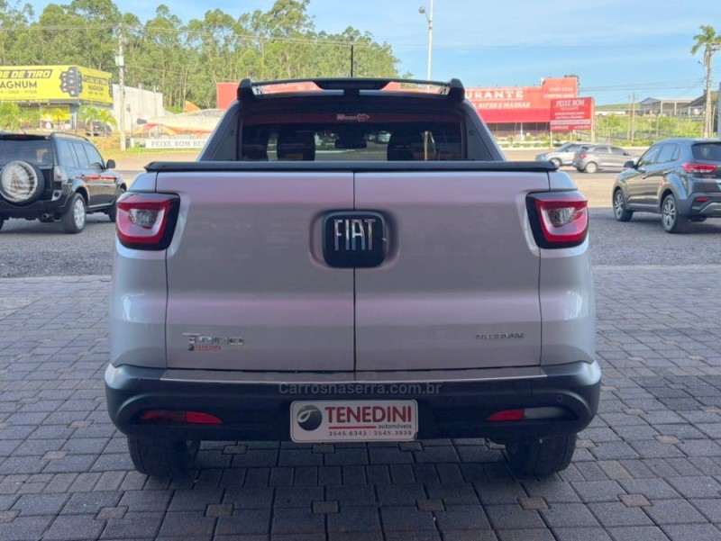 TORO 2.0 16V TURBO FREEDOM 4X4 DIESEL 4P MANUAL - 2017 - IGREJINHA