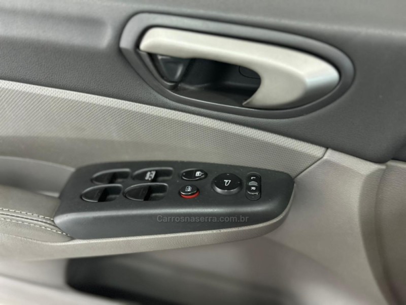 CIVIC 1.8 LXS 16V FLEX 4P AUTOMÁTICO - 2007 - CAXIAS DO SUL