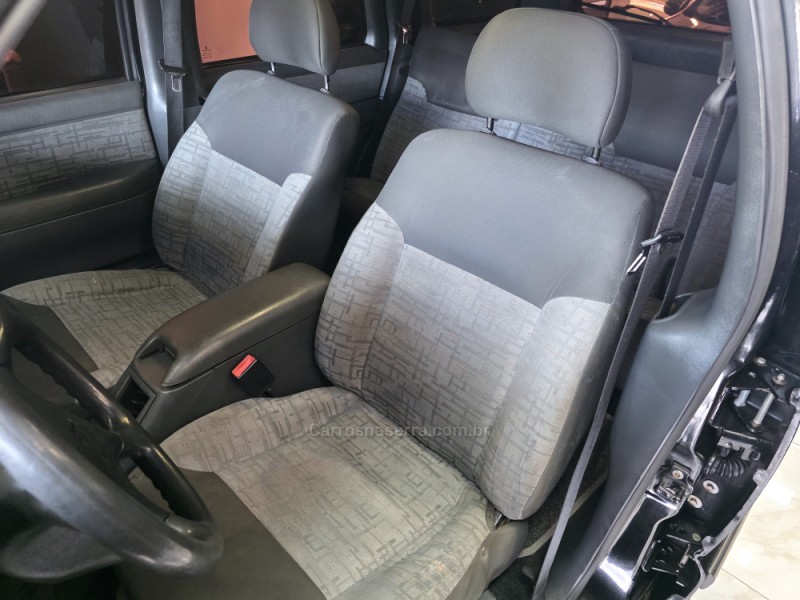 BLAZER 2.4 MPFI COLINA 4X2 8V GASOLINA 4P MANUAL - 2005 - CAXIAS DO SUL