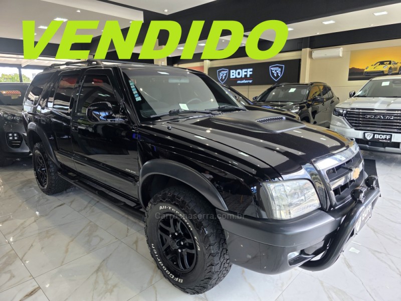 blazer 2.4 mpfi colina 4x2 8v gasolina 4p manual 2005 caxias do sul