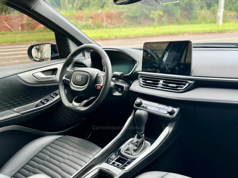 FASTBACK 1.3 LIMITED EDITION 270 TURBO FLEX 4P AUTOMÁTICO - 2024 - LAJEADO