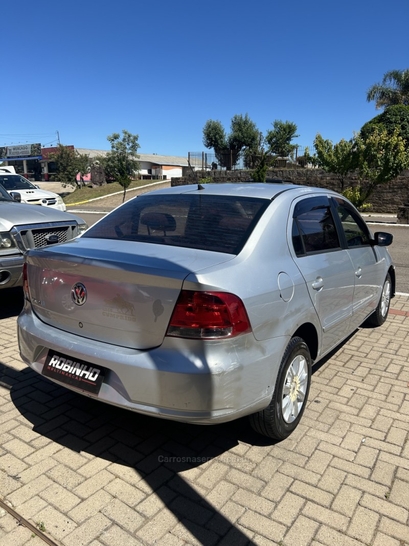 VOYAGE 1.0 I TREND 16V FLEX 4P MANUAL - 2011 - CAMBARá DO SUL