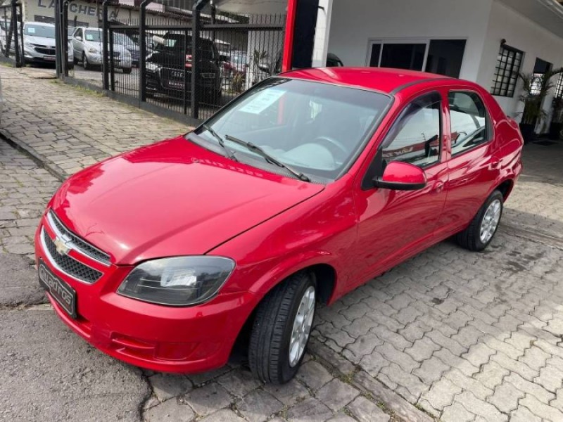 PRISMA 1.4 MPFI JOY 8V FLEX 4P MANUAL - 2012 - CAXIAS DO SUL