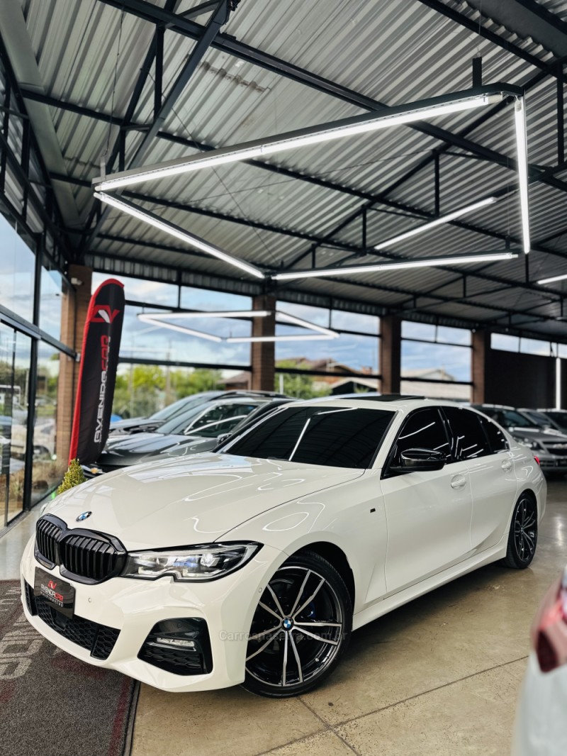 320I 2.0 M SPORT 16V TURBO ACTIVEFLEX 4P AUTOMÁTICO
