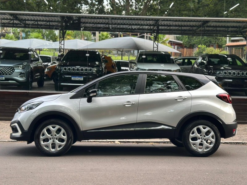 CAPTUR 1.3 ZEN 16V TURBO FLEX 4P AUTOMÁTICO - 2022 - DOIS IRMãOS