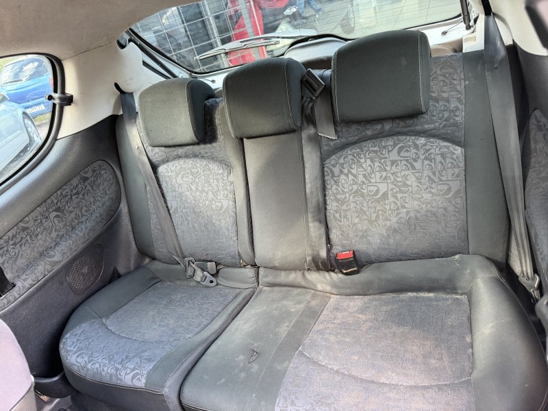 206 1.0 QUIKSILVER 16V GASOLINA 2P MANUAL - 2003 - CAXIAS DO SUL