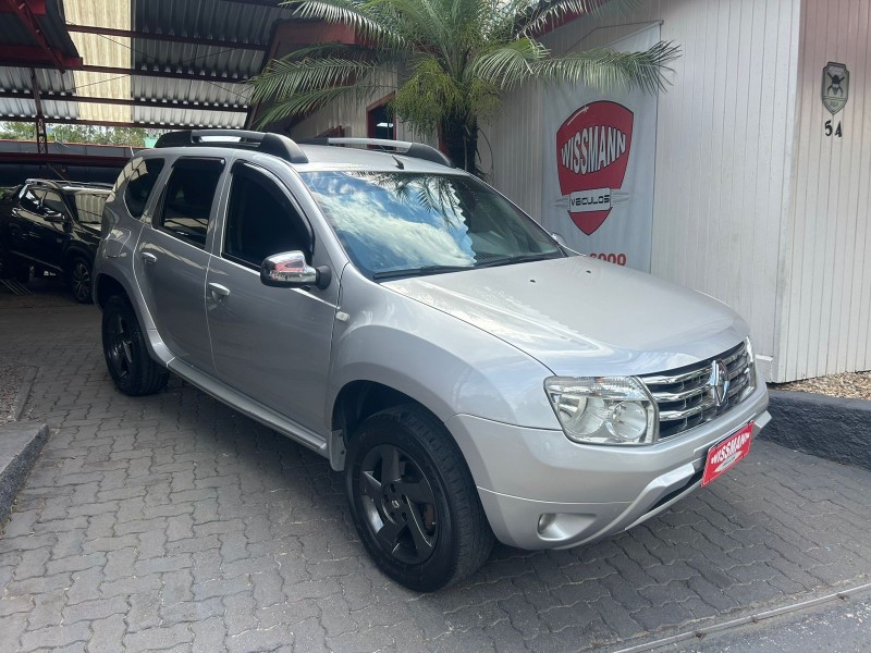 DUSTER 2.0 DYNAMIQUE 4X2 16V FLEX 4P AUTOMÁTICO