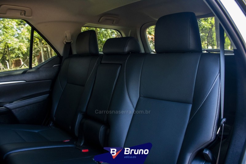 HILUX SW4 2.8 SRX 4X4 16V TURBO INTERCOOLER DIESEL 4P AUTOMÁTICO - 2024 - PALMEIRA DAS MISSõES