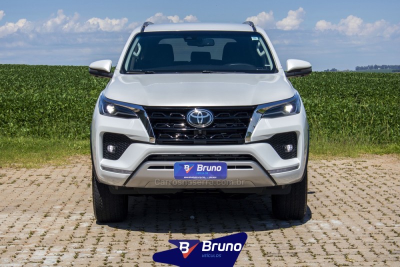 HILUX SW4 2.8 SRX 4X4 16V TURBO INTERCOOLER DIESEL 4P AUTOMÁTICO - 2024 - PALMEIRA DAS MISSõES