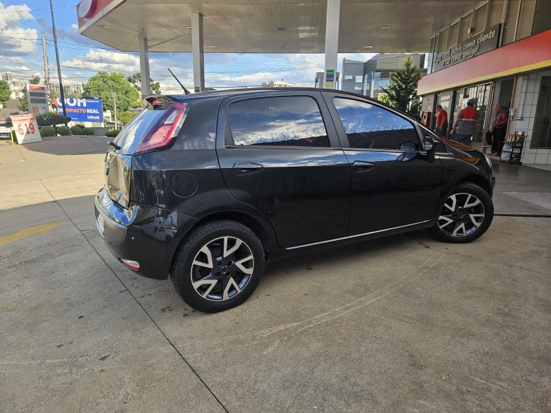 PUNTO 1.6 ESSENCE SP DUALOGIC 16V FLEX 4P AUTOMATIZADO - 2016 - CAXIAS DO SUL