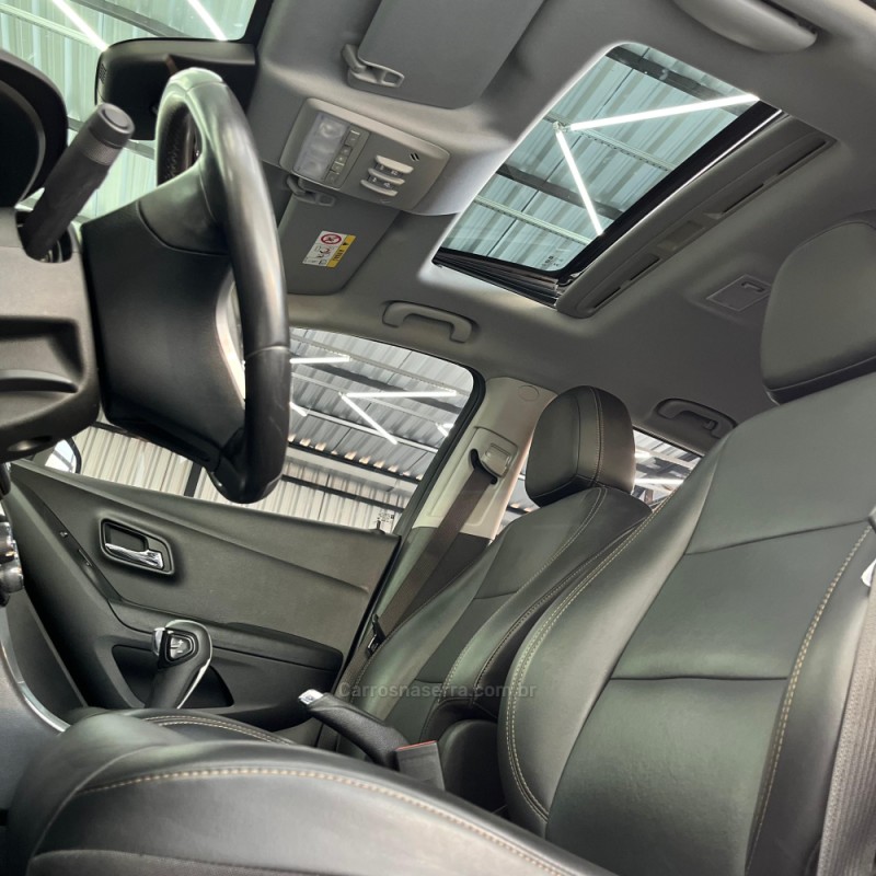 TRACKER 1.4 16V MIDNIGHT TURBO FLEX 4P AUTOMÁTICO - 2019 - CANOAS