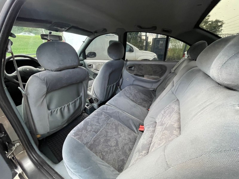 MÉGANE 2.0 RXE SEDAN 8V GASOLINA 4P MANUAL - 2000 - CAXIAS DO SUL