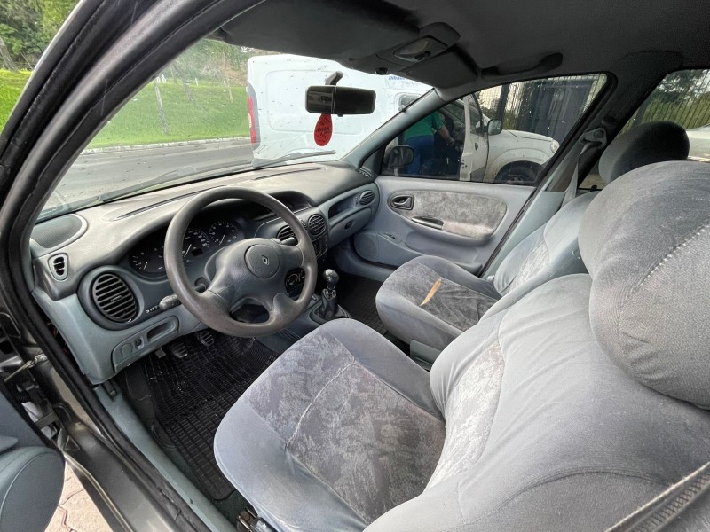 MÉGANE 2.0 RXE SEDAN 8V GASOLINA 4P MANUAL - 2000 - CAXIAS DO SUL