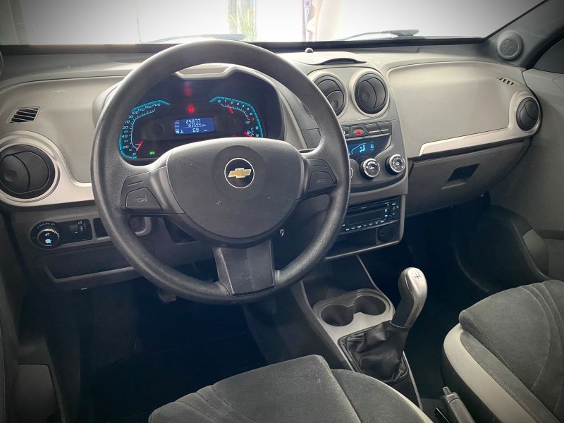 AGILE 1.4 MPFI LTZ 8V FLEX 4P MANUAL - 2012 - LAJEADO