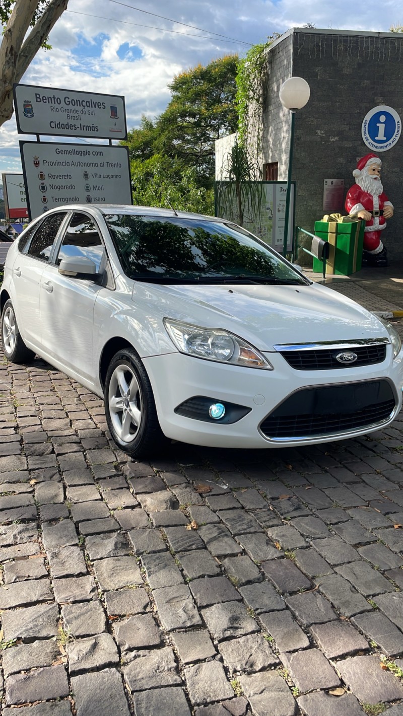 FOCUS 1.6 GLX 8V FLEX 4P MANUAL - 2011 - BENTO GONçALVES