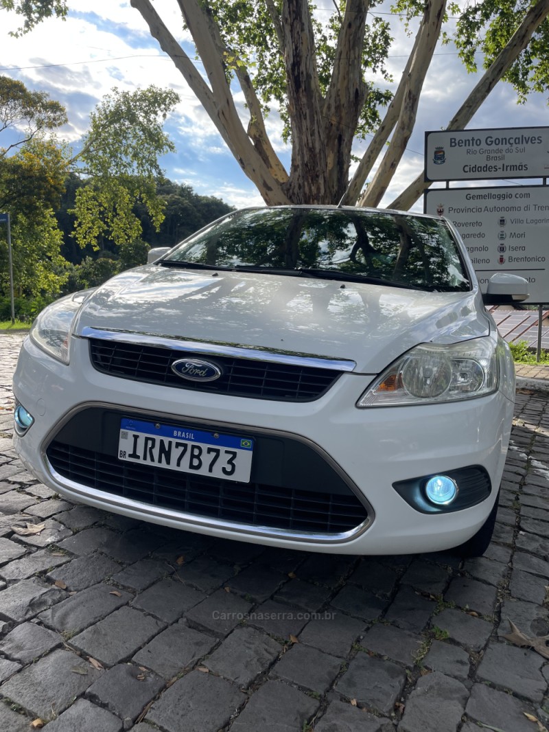 FOCUS 1.6 GLX 8V FLEX 4P MANUAL - 2011 - BENTO GONçALVES