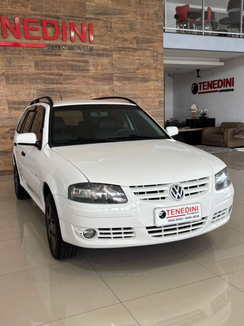 PARATI 1.6 MI 8V FLEX 4P MANUAL G.IV - 2013 - IGREJINHA