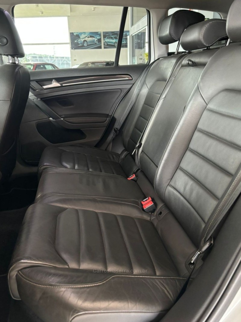 GOLF 1.4 TSI VARIANT HIGHLINE 16V TOTAL FLEX 4P TIPTRONIC - 2016 - IGREJINHA