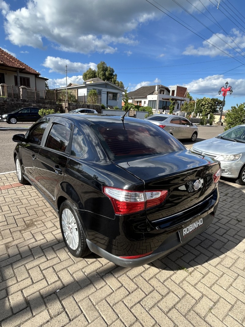 SIENA 1.6 MPI ESSENCE 16V FLEX 4P AUTOMATIZADO - 2013 - CAMBARá DO SUL